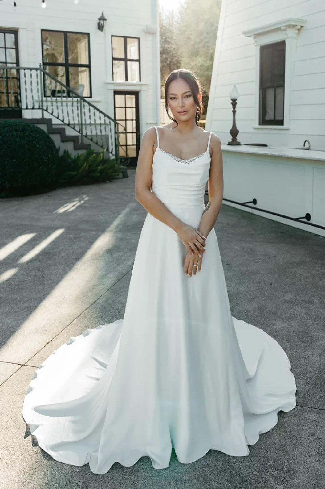 minimal wedding dress. Brides by Donna rae. Simple white wedding dress. Elegant dress